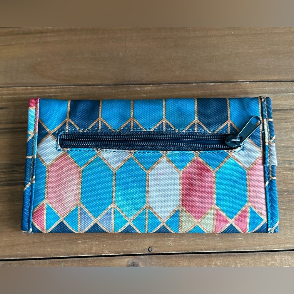 KAVU Stained Glass Rope Sling Crossbody & Wallet - Picture 11 of 14